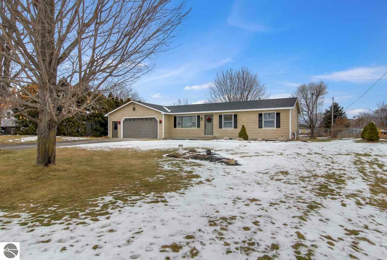 Property Photo: 654 Meadow Drive MI 49685