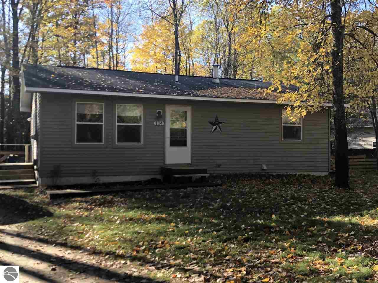 114 Hobbs Highway, S  Traverse City MI 49696 photo