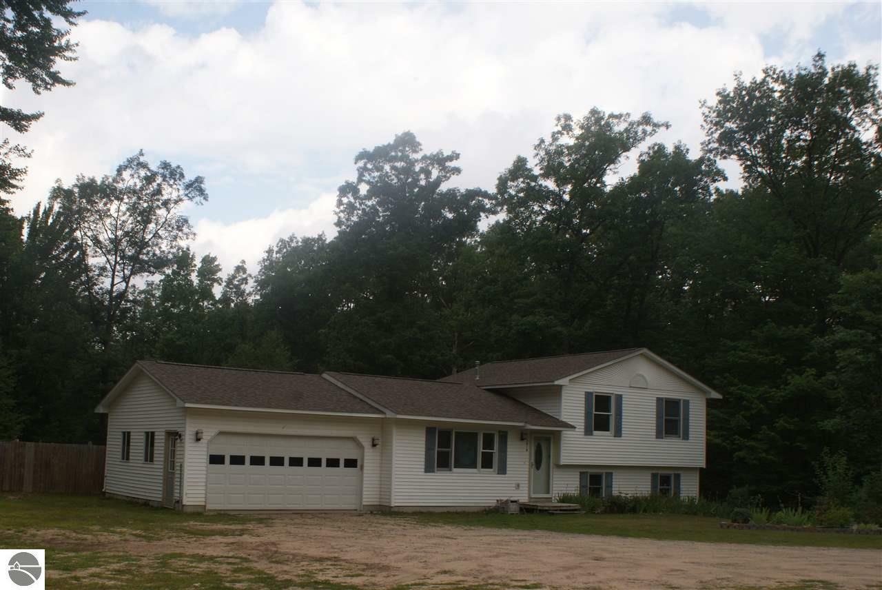 Property Photo: 5814 Karlin Road MI 49643