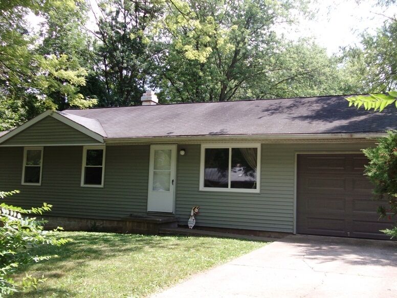 Property Photo:  3711 W Parkview Drive  IN 47404 