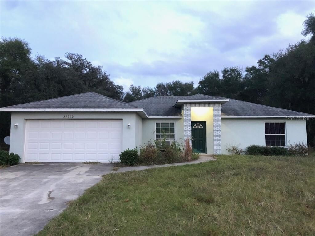 Property Photo: 38650 Marshall Street FL 32784