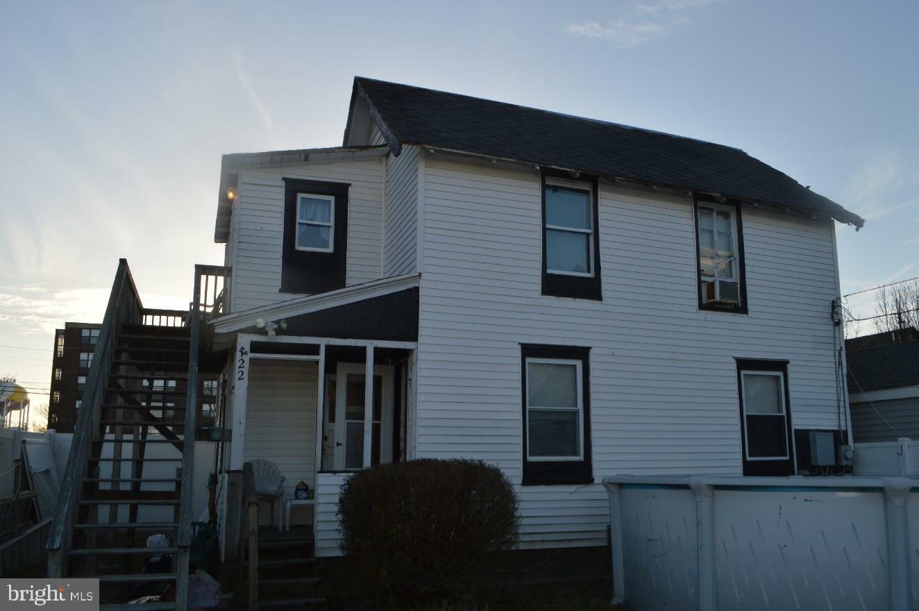 Property Photo:  122 W Pine Avenue  NJ 08260 