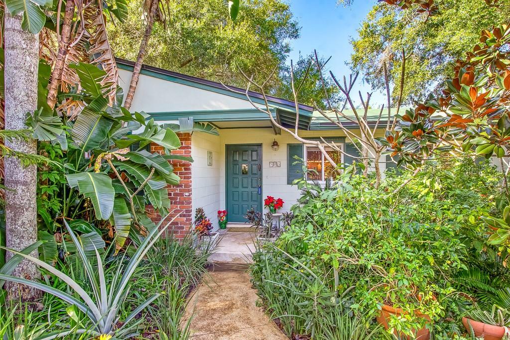 Property Photo: 505 Balmoral Road FL 32789
