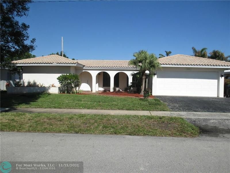 Property Photo:  2161 NE 63 Ct  FL 33308 