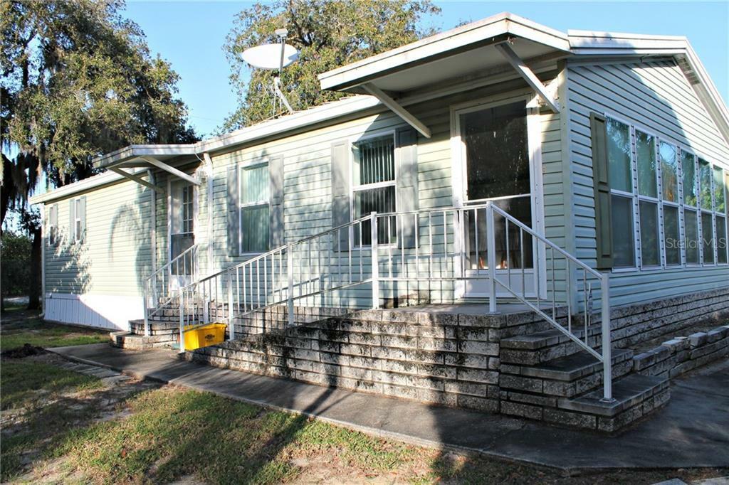 Property Photo: 70 Silversides FL 33853