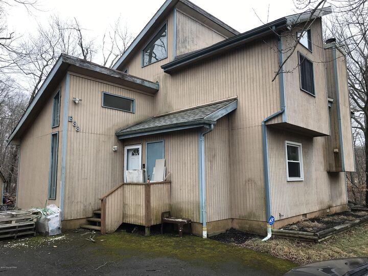 5205 Sundew Terrace  Tobyhanna PA 18466 photo