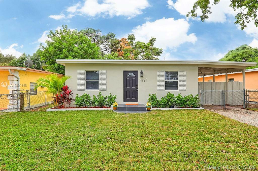 Property Photo:  1141 SW 25 Avenue  FL 33312 