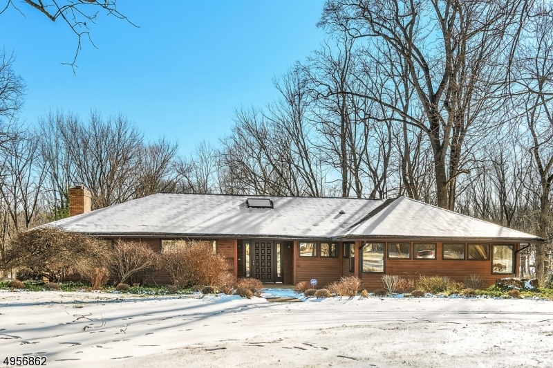 Property Photo: 157 E Mendham Rd NJ 07945