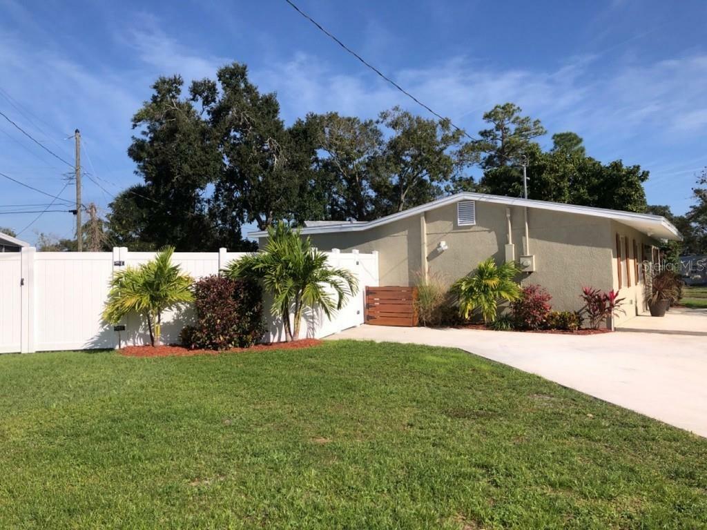 Property Photo:  6701 80th Terrace N  FL 33781 