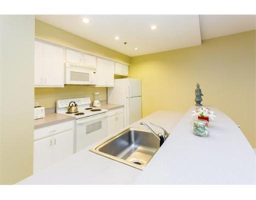 Property Photo: 534 Commonwealth Ave 5C MA 02215