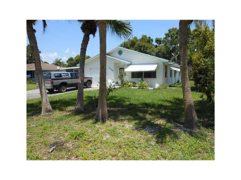 Property Photo:  1706 33rd Avenue  FL 32960 