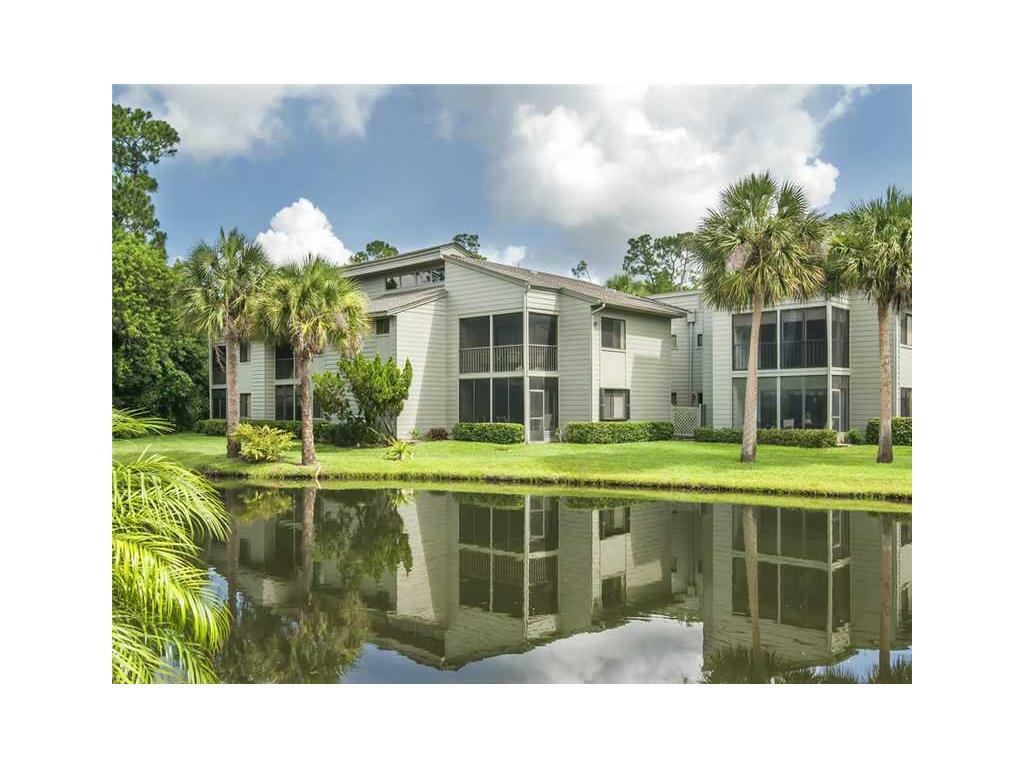Property Photo:  2125 Pine Creek Boulevard 202  FL 32966 