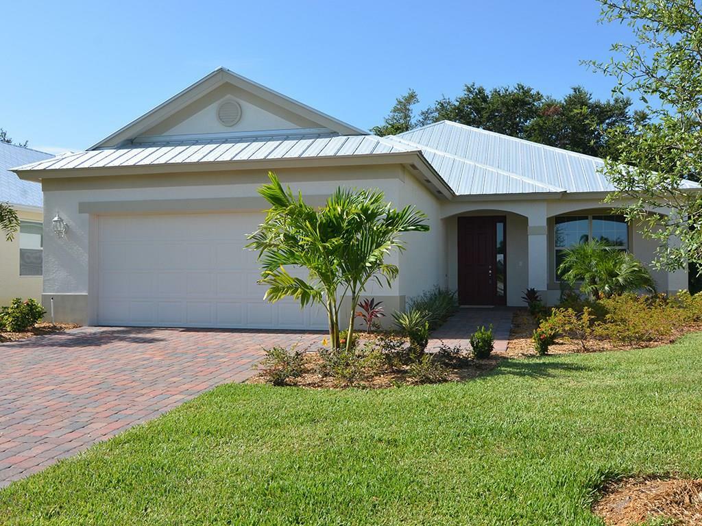 Property Photo:  443 11th Square SW  FL 32962 