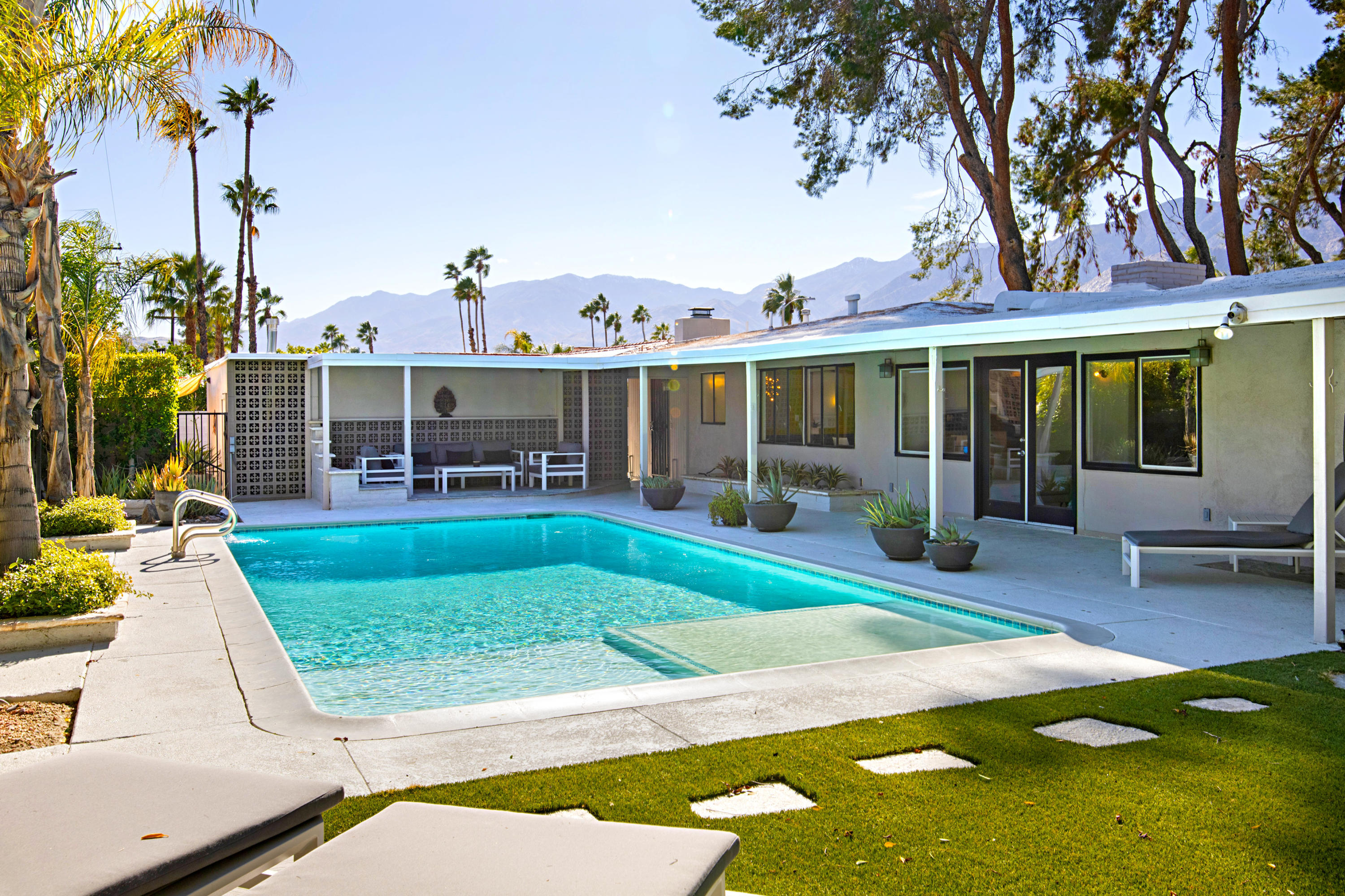 Property Photo: 332 N Sunset Way CA 92262