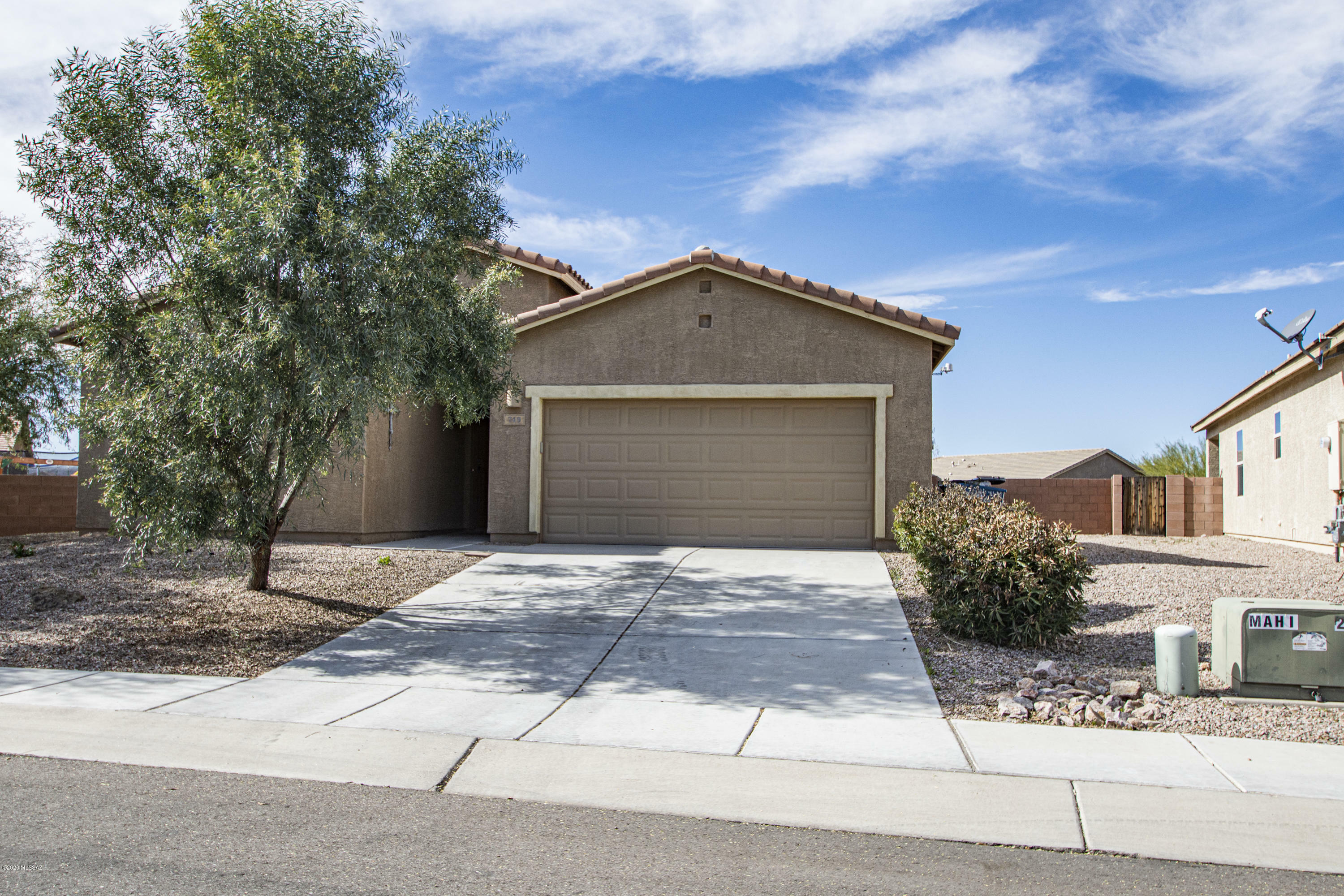 Property Photo: 749 N Ivy Dale Lane AZ 85629