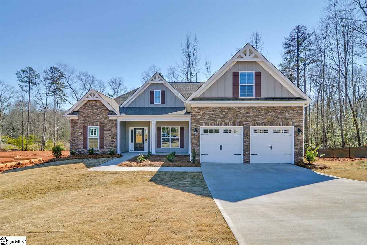 Property Photo:  405 Arbor Walk Court  SC 29681 