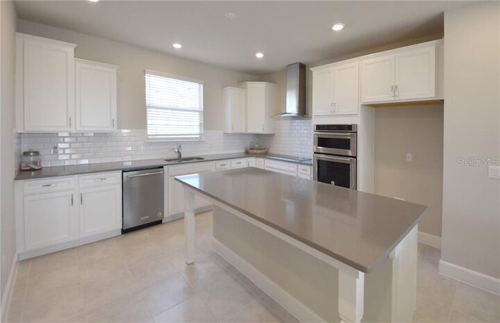 Property Photo:  7778 Sweet Star Avenue  FL 32836 