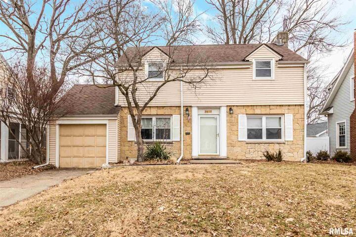 2617 W Moss  Peoria IL 61604 photo