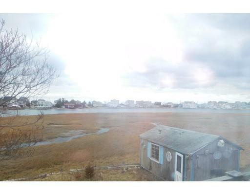 Property Photo:  75 Ridge Rd  MA 02050 