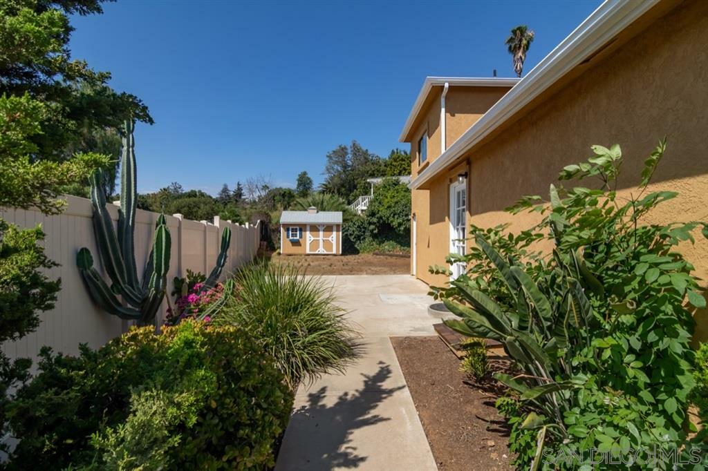 Property Photo:  9259 Brookside Cir  CA 91977 