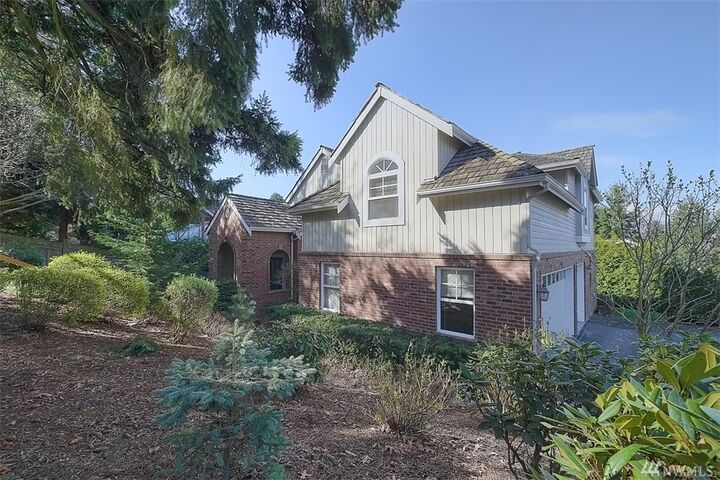 5819 108th Ave NE  Kirkland WA 98033 photo