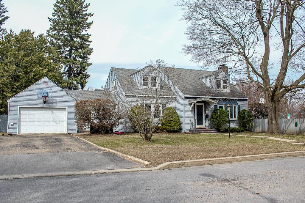 Property Photo:  2 Kellogg Court  NY 12901
