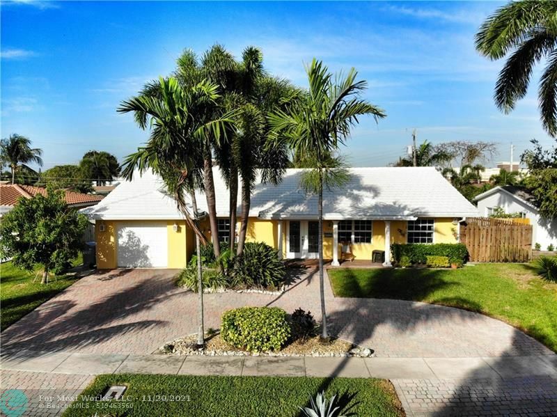 Property Photo:  705 NE 24th Ave  FL 33062 