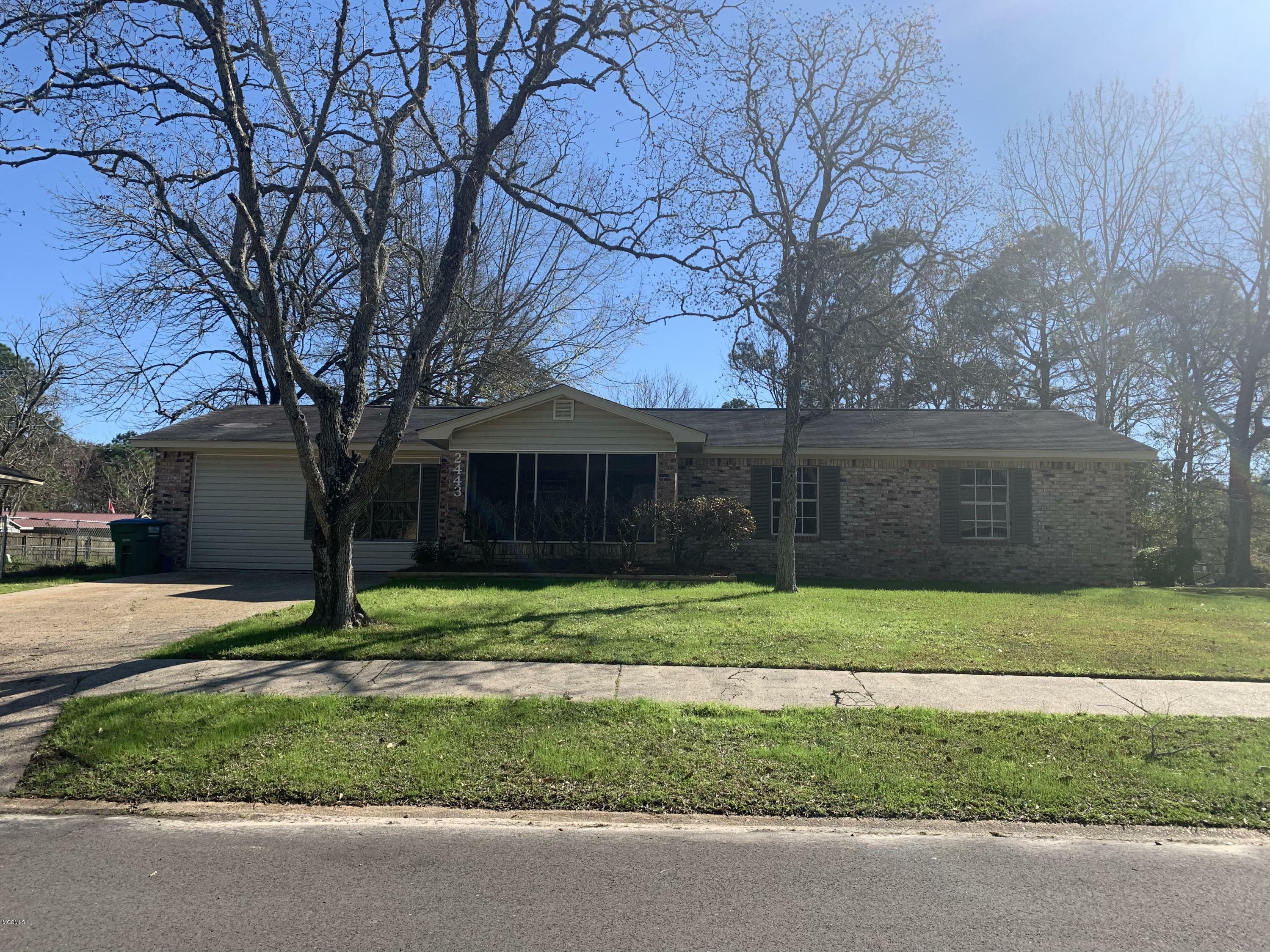Property Photo: 2443 Calle De Feliz Street MS 39553