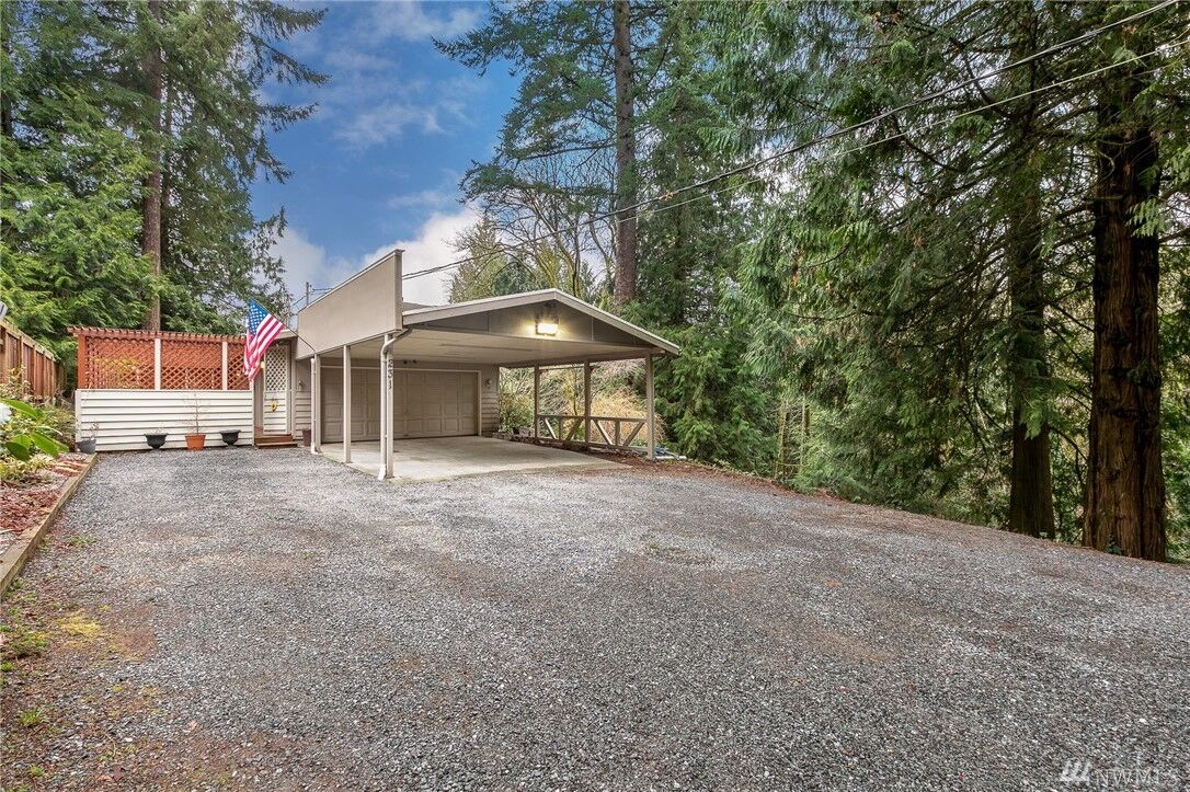 Property Photo: 231 Poppy Road WA 98012