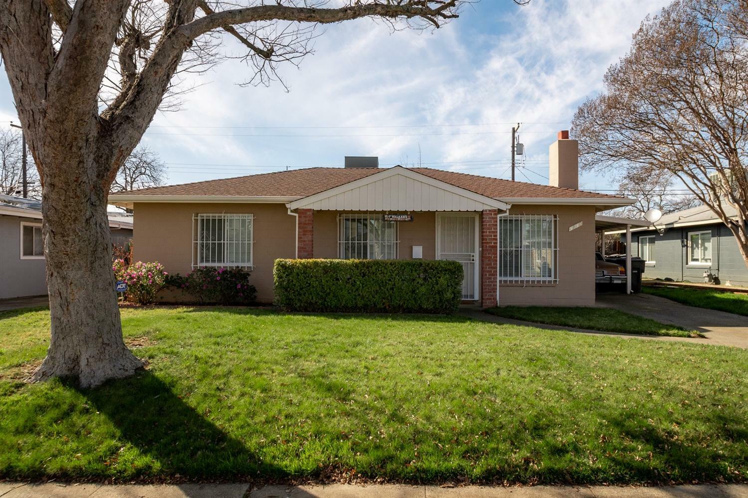 Property Photo:  5130 59th Street  CA 95820 