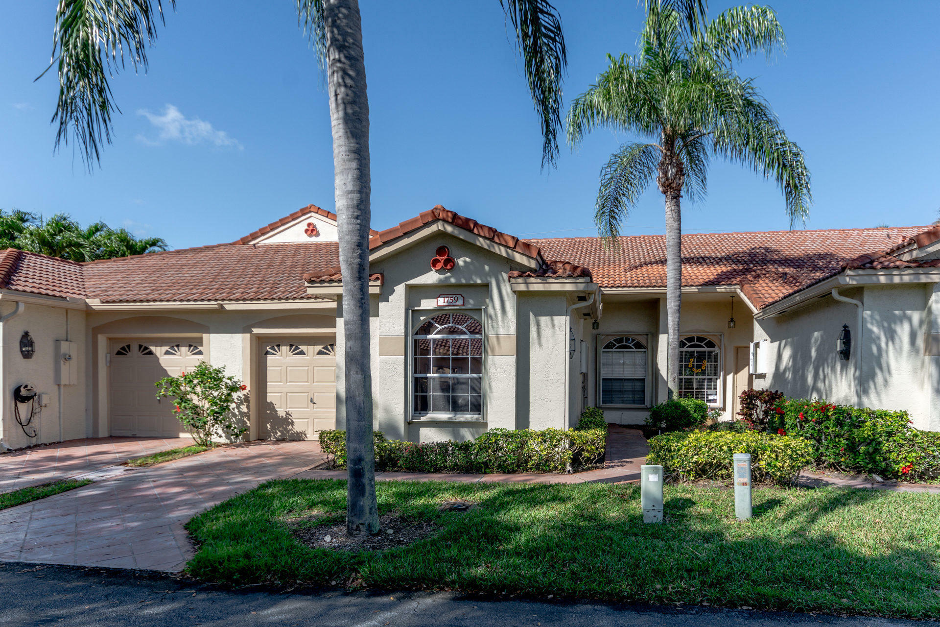 Property Photo:  1759 Wood Fern Drive  FL 33436 