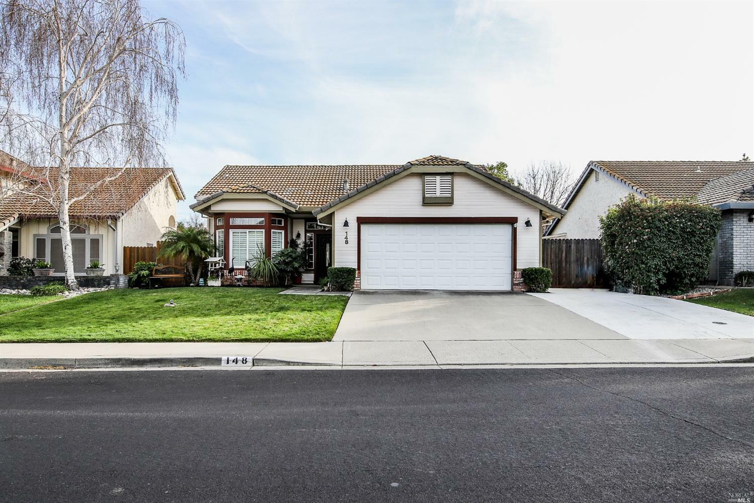 148 Breakwater Way  Vacaville CA 95688 photo