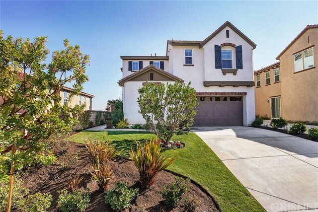 Property Photo:  28972 N West Hills Drive  CA 91354 