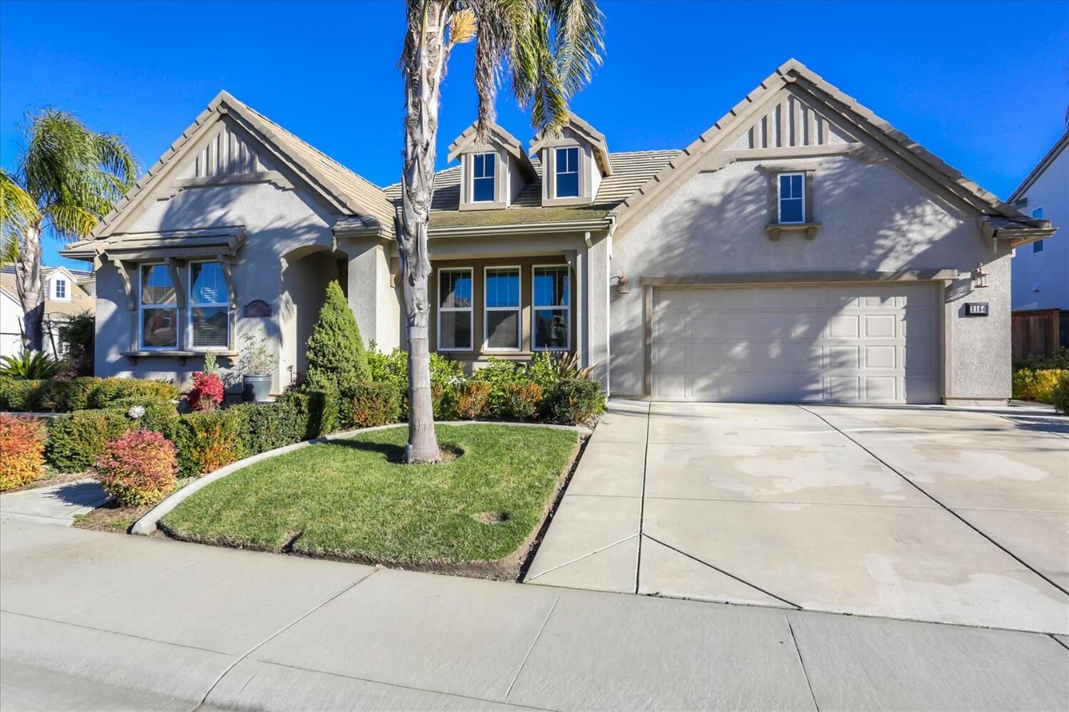 Property Photo:  2184 Rhodes Lane  CA 95747 