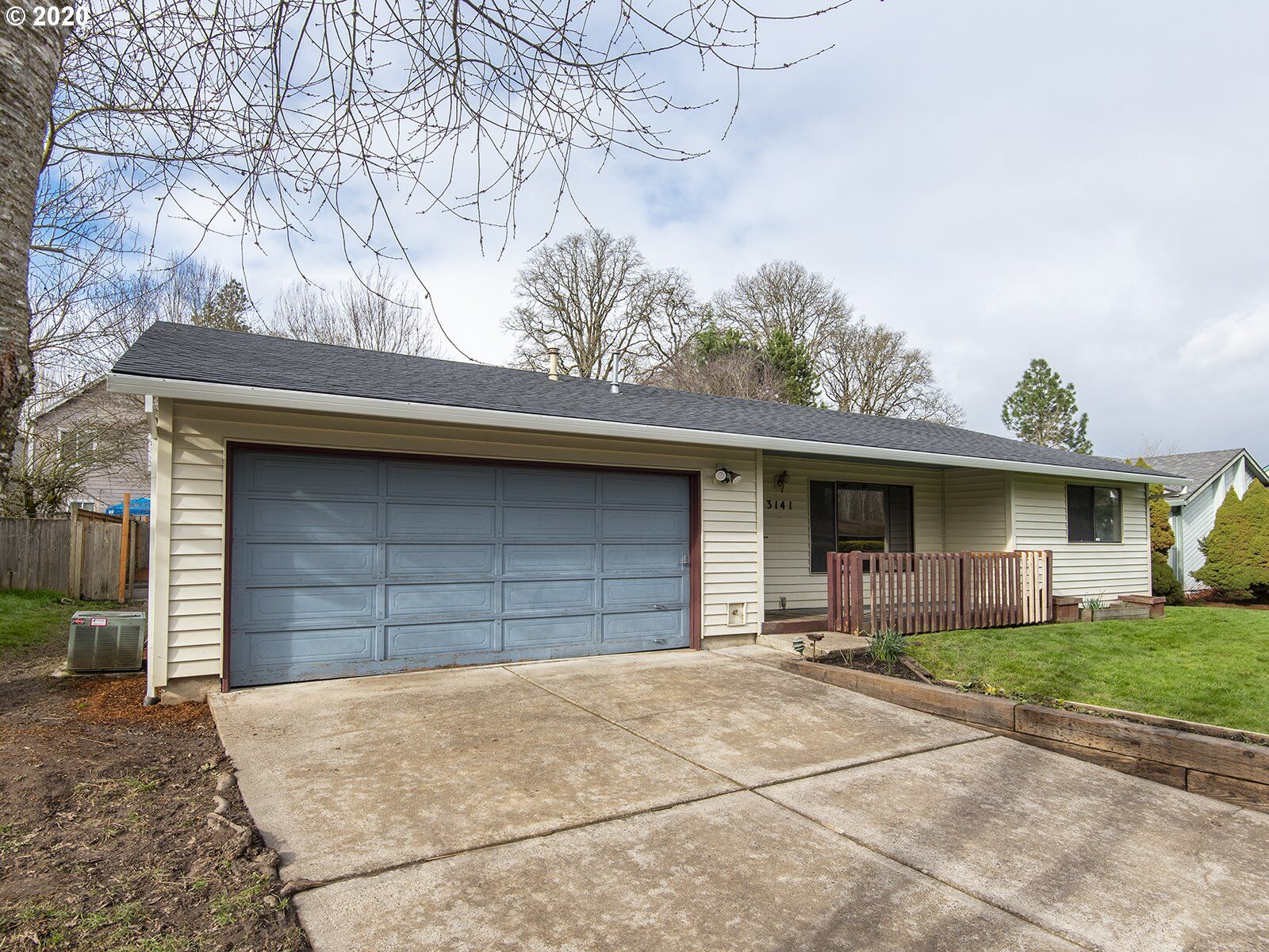 Property Photo: 3141 SW 176th Ave OR 97003