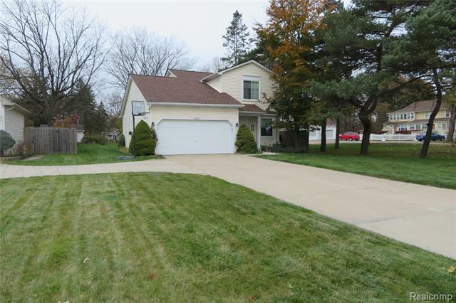 Property Photo:  3070 Crooks Road  MI 48309 