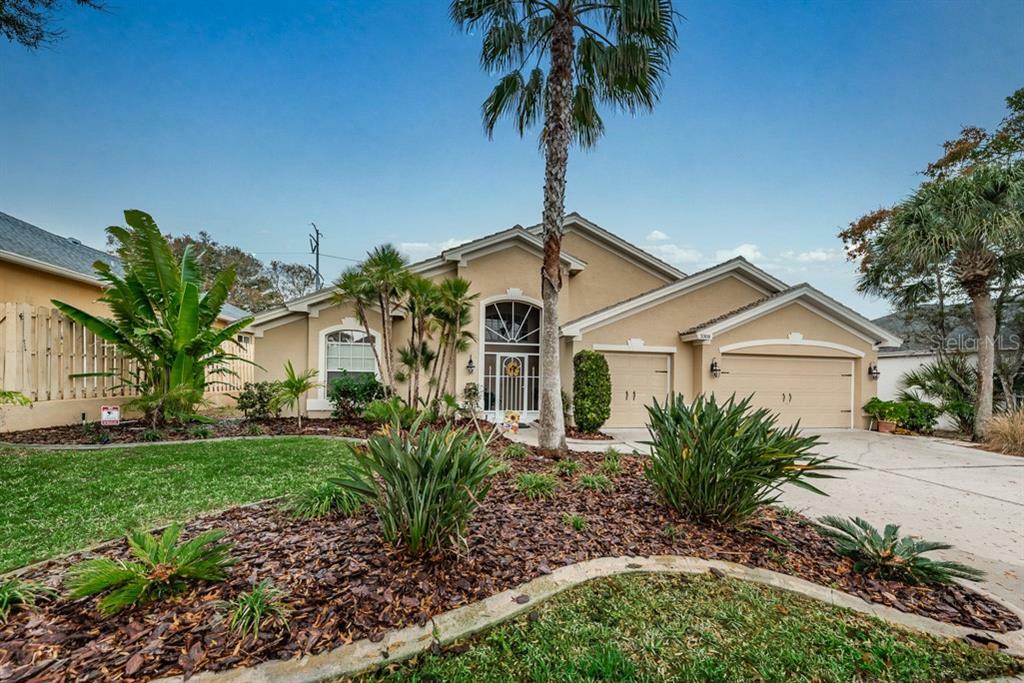 Property Photo:  3308 Hearthstone Court  FL 34691 