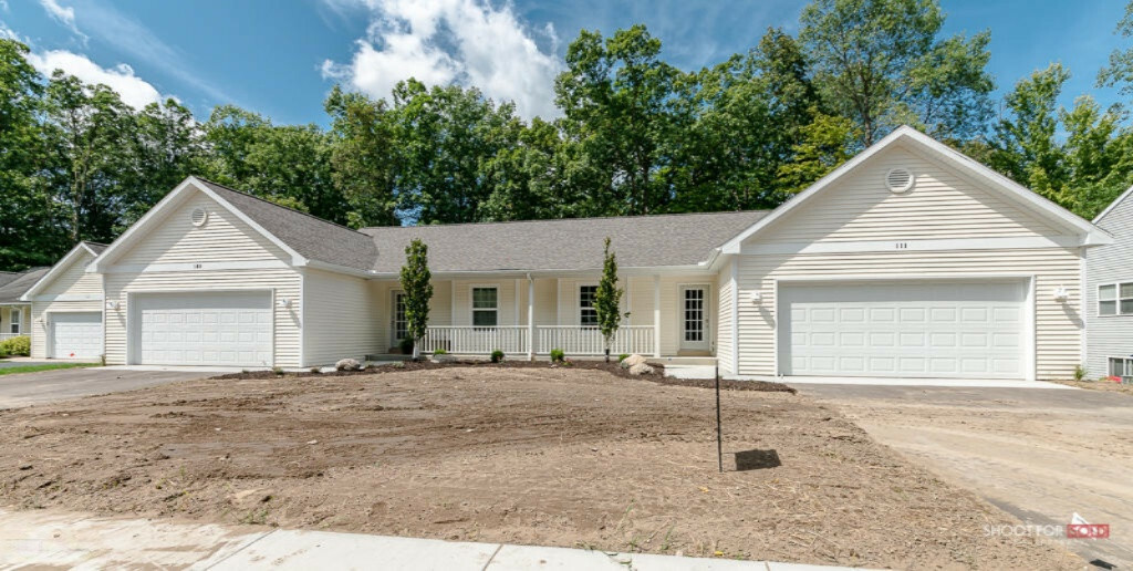 Property Photo:  118 Depot Hill Court  MI 49010 