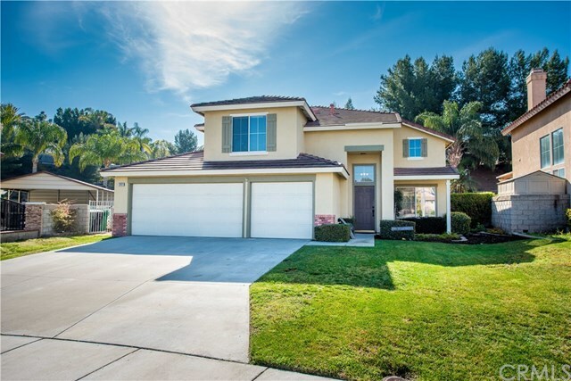 Property Photo:  342 Sierra Madre Way  CA 92881 