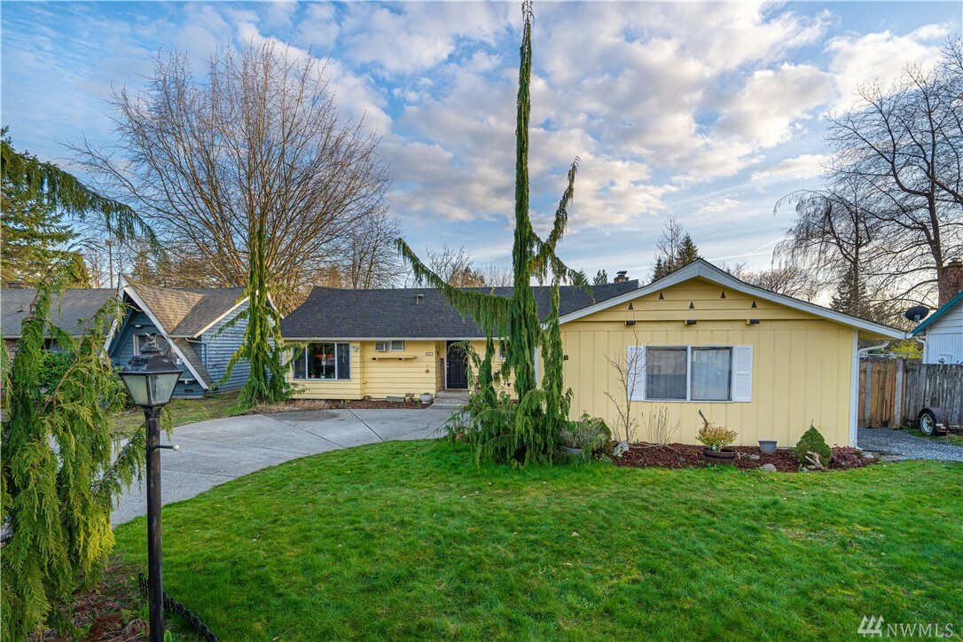 Property Photo:  108 Paradise Pkwy  WA 98252 