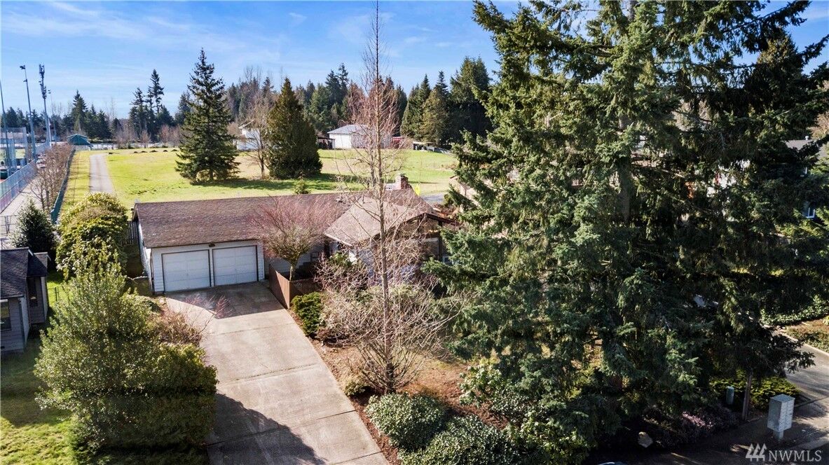 Property Photo: 13019 SE 247th Place WA 98030