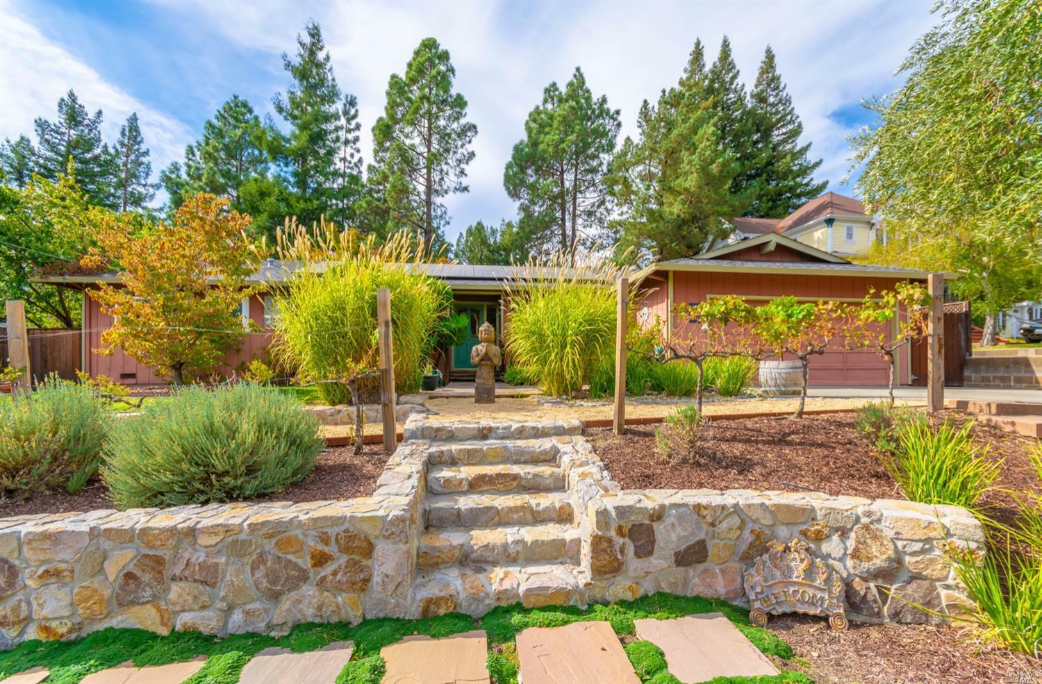 Property Photo:  1127 Larkin Way  CA 94558 