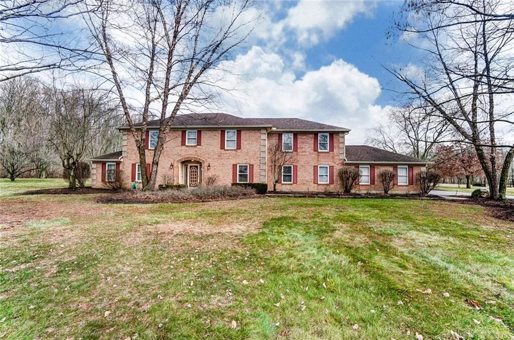Property Photo: 8822 Frederick Pike OH 45414