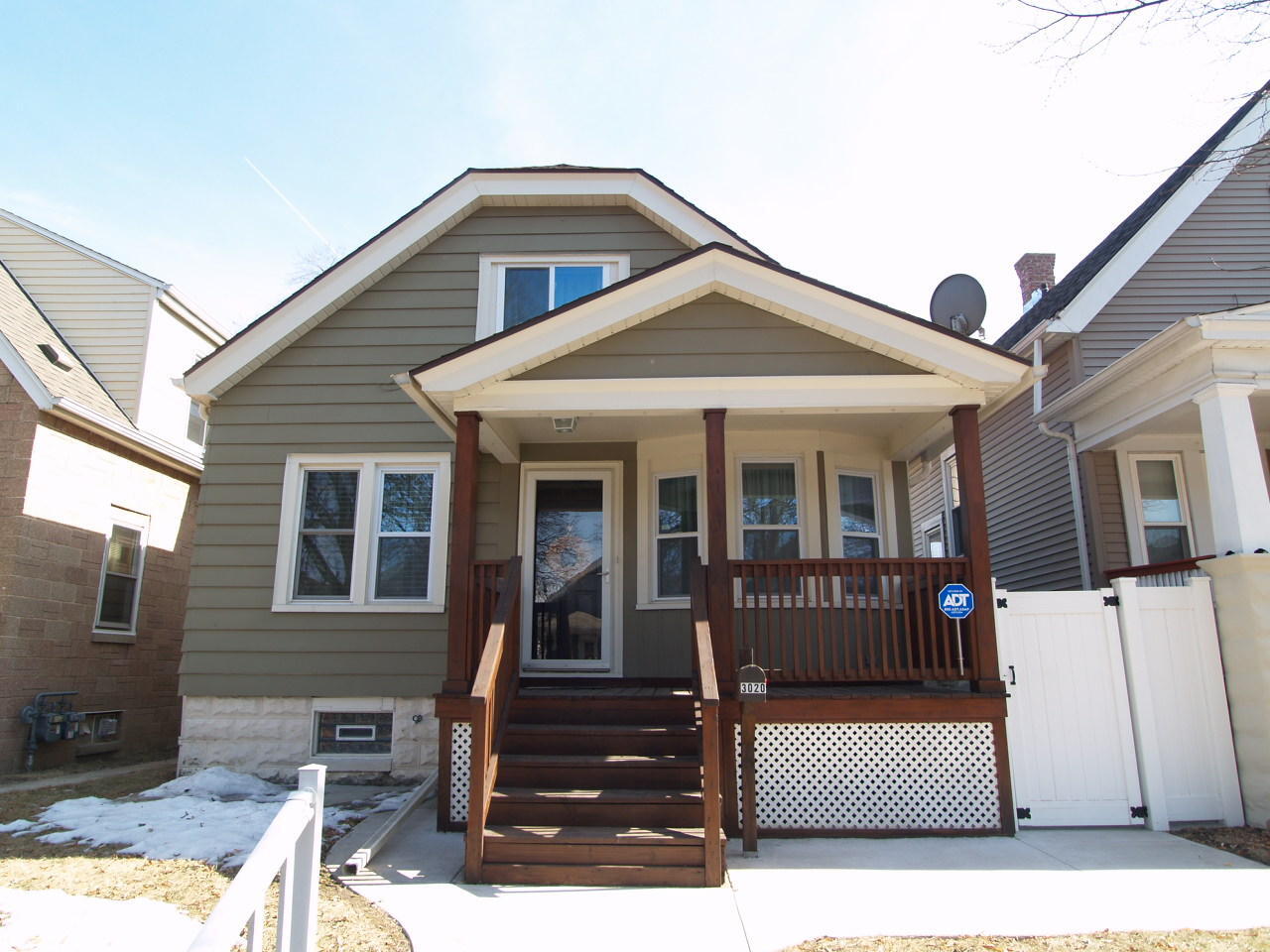 Property Photo:  3020 S 15th St 3020A  WI 53215 