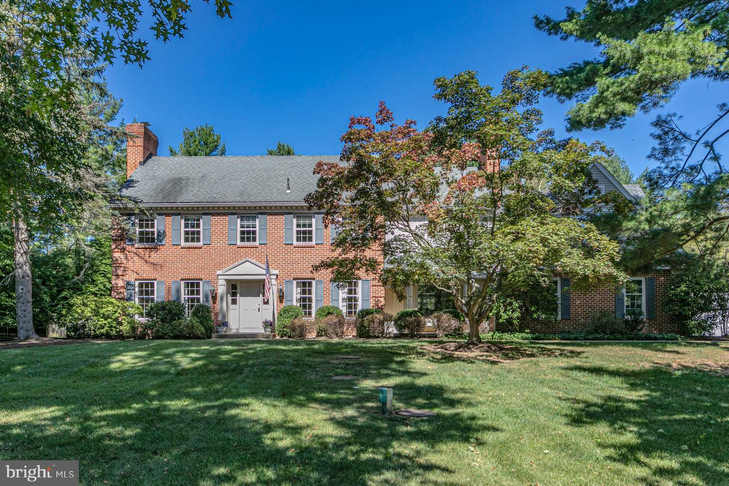 Property Photo: 10 Arvida Drive NJ 08534