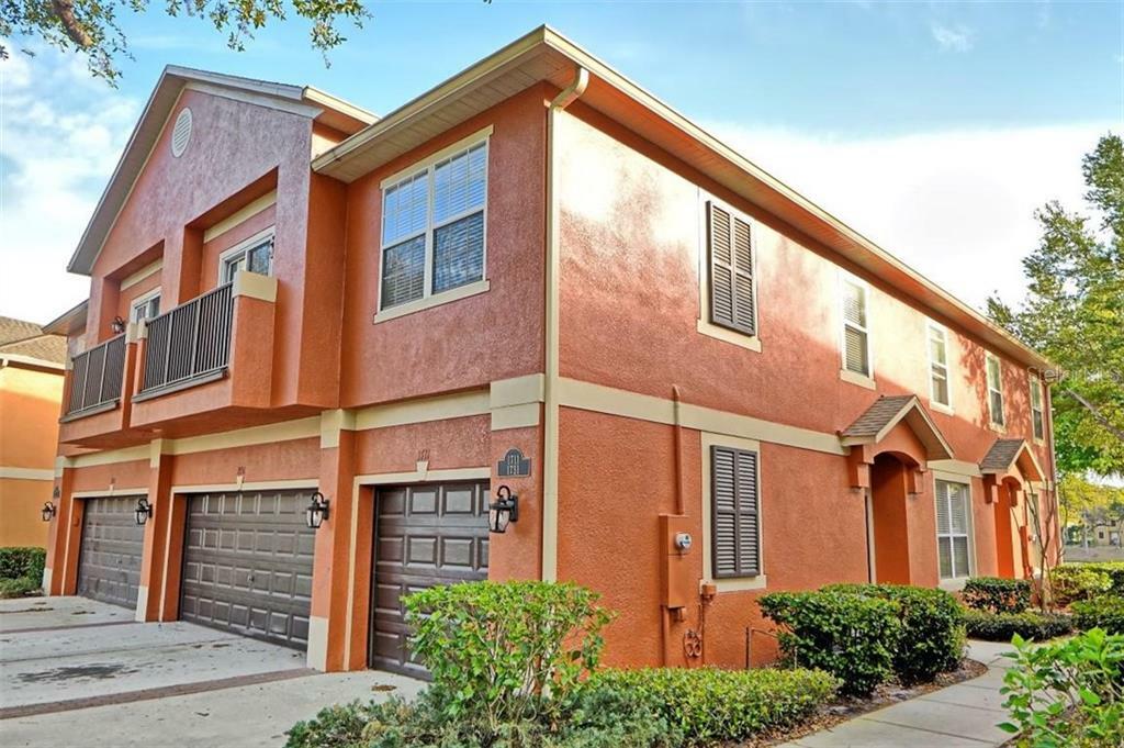 Property Photo:  1711 Pine Oak Trail  FL 32773 