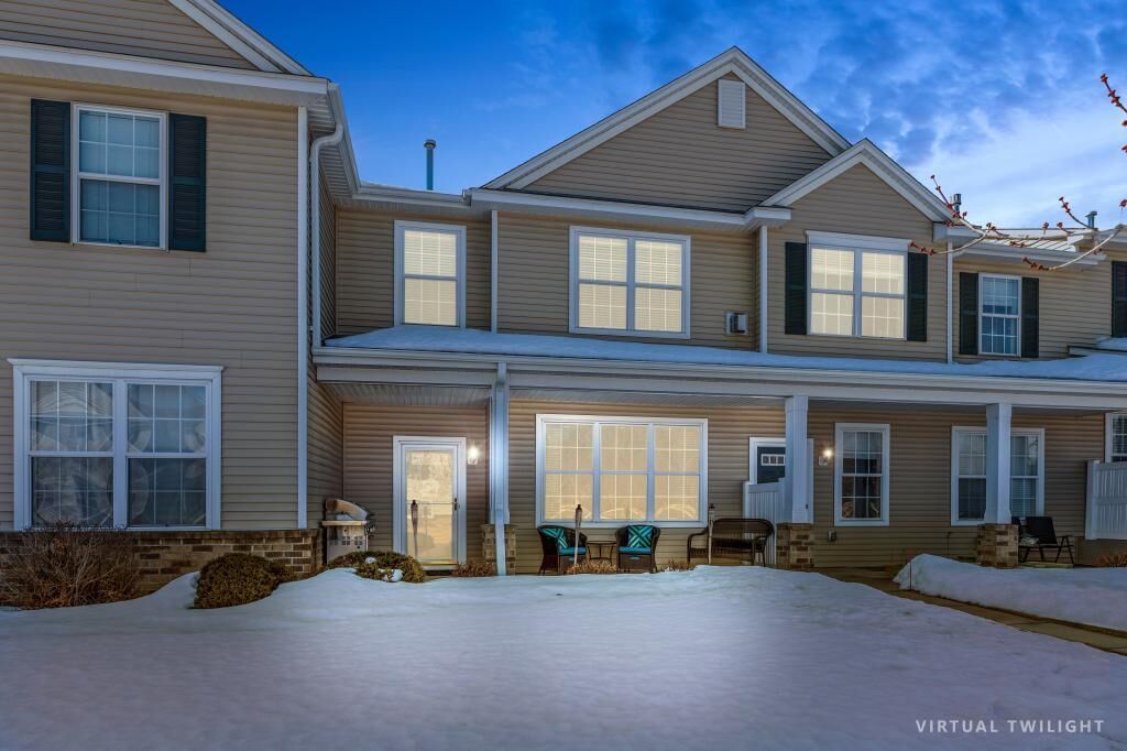 Property Photo:  4868 Bivens Court  MN 55076 