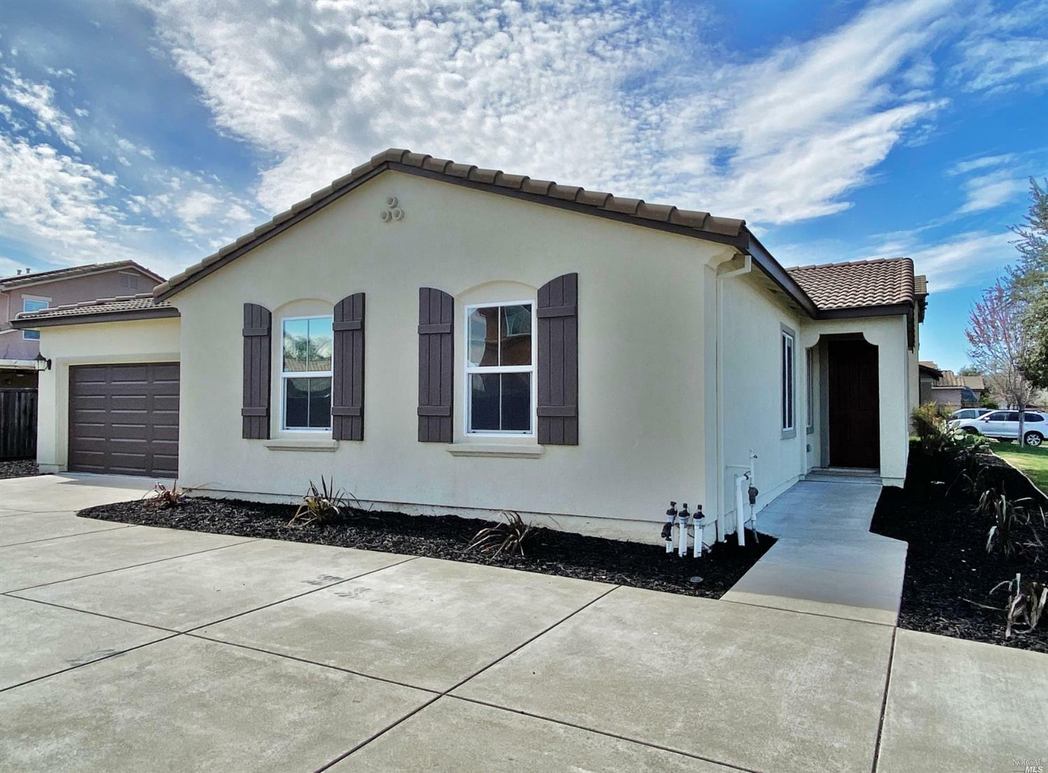 Property Photo:  3030 Casa Verde Court  CA 95687 