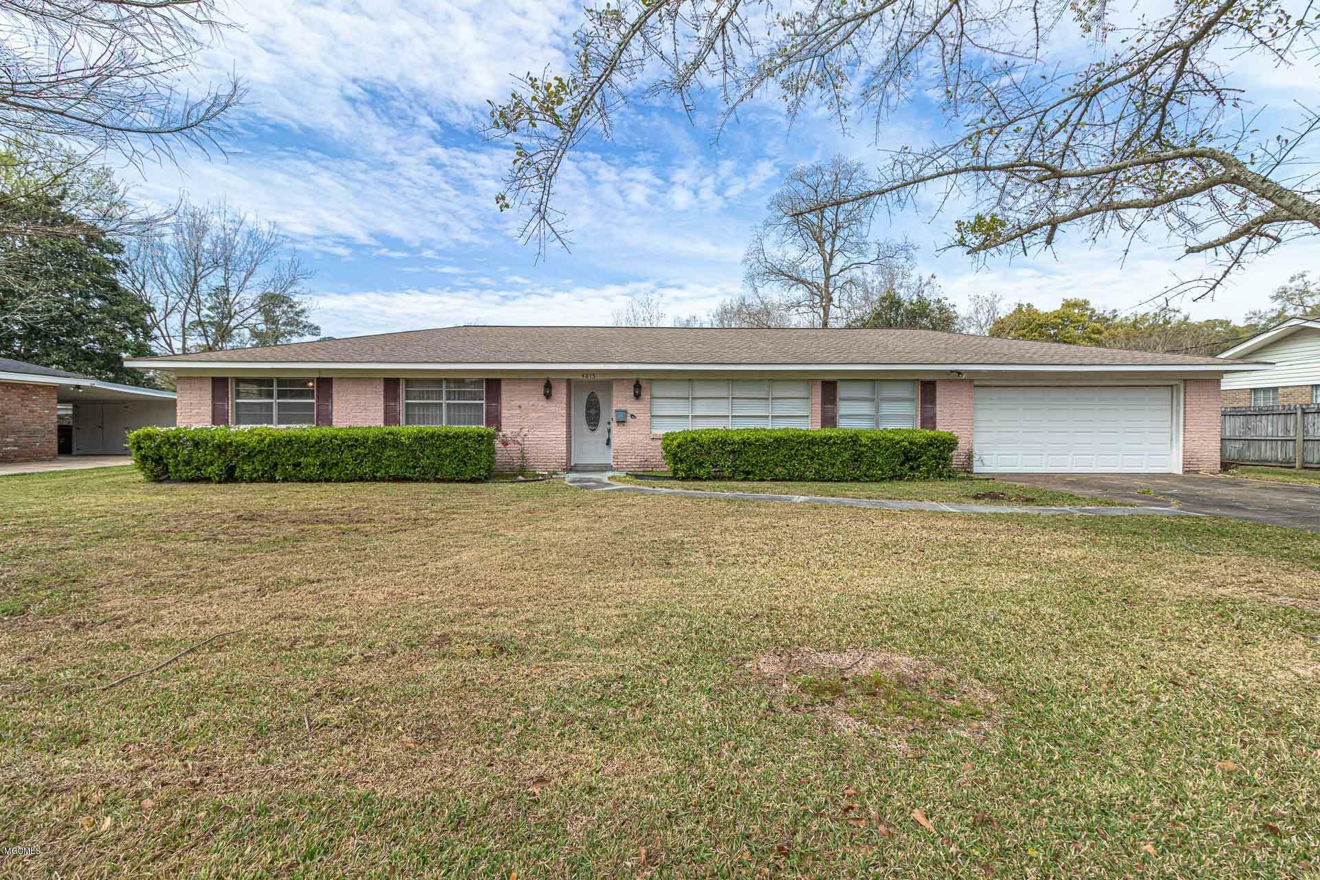 Property Photo:  4815 Courthouse Road  MS 39507 