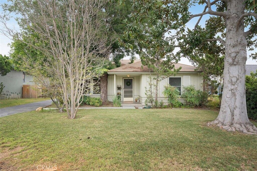 Property Photo:  522 Ranchito Road  CA 91016 